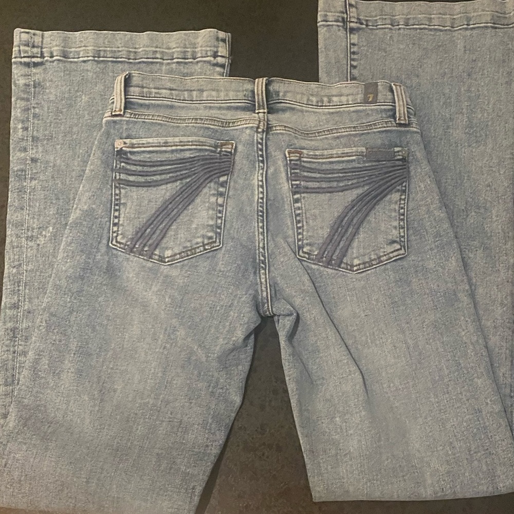BRAND NEW, never worn 7FAM Dojo jean size 28